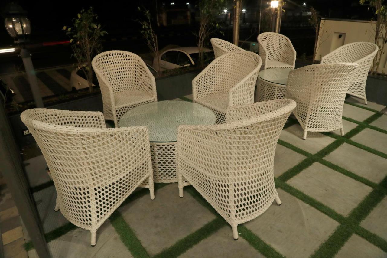 Dayal Hotel Una (Himachal Pradesh) Bagian luar foto